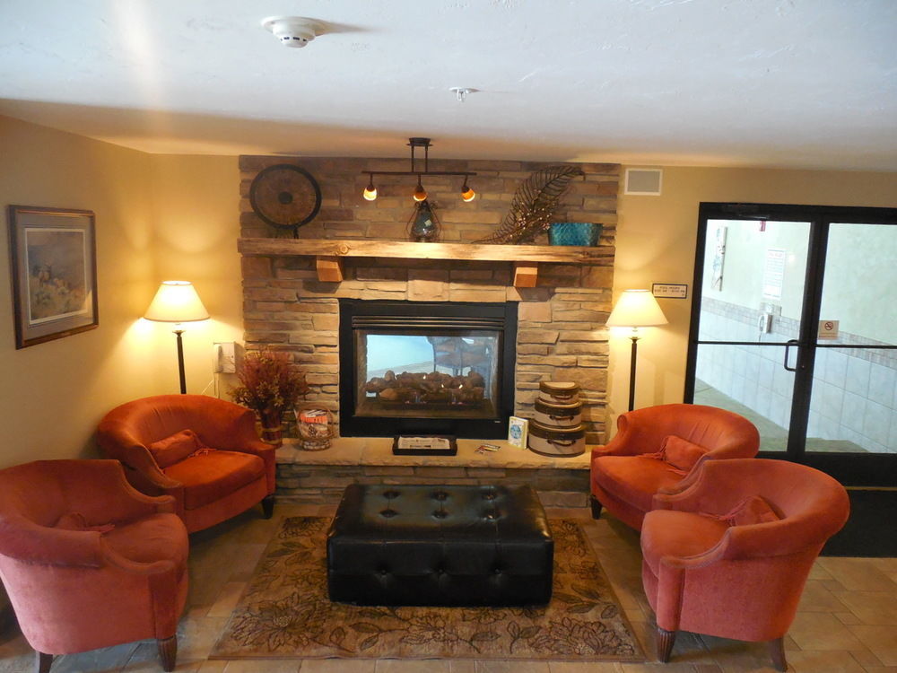 Blue Mountain Inn And Suites Rangely エクステリア 写真