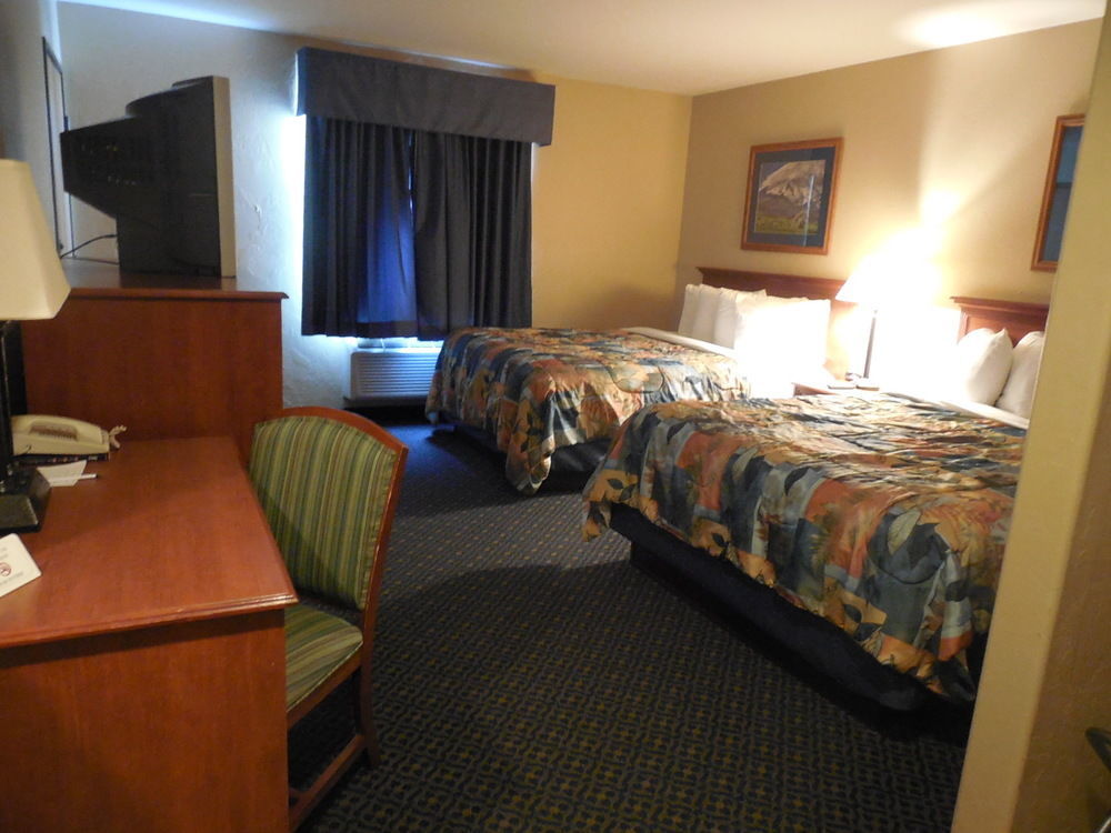 Blue Mountain Inn And Suites Rangely エクステリア 写真